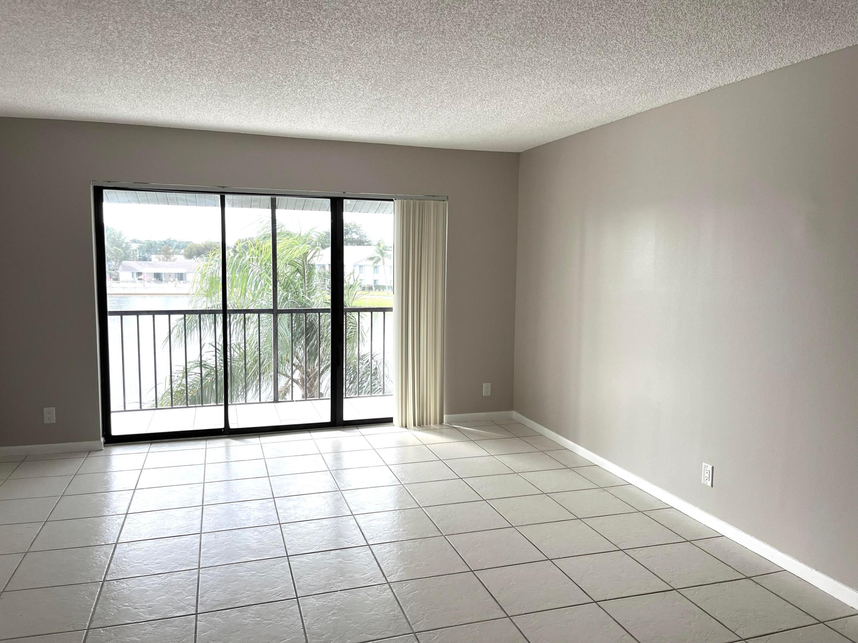 PALM CLUB VILLAGE II CONDO - Residential Lease