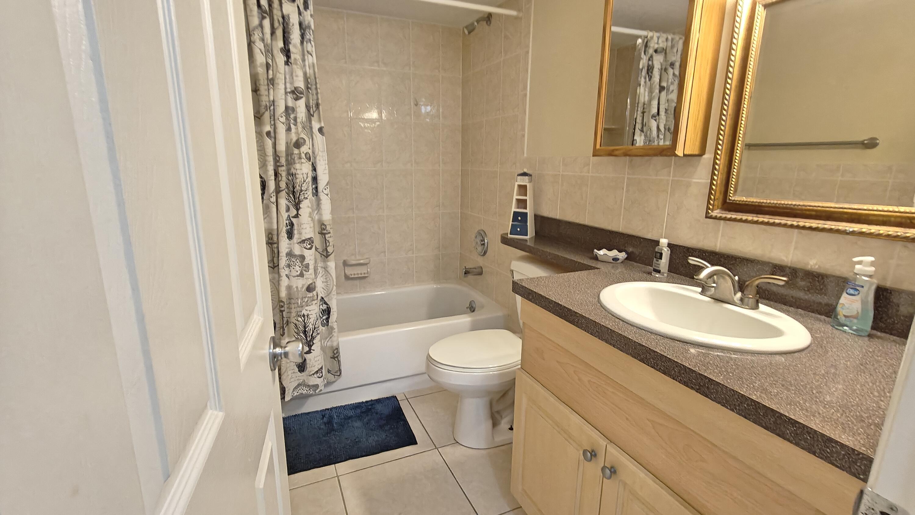 KINGSWOOD CONDO - Residential Lease