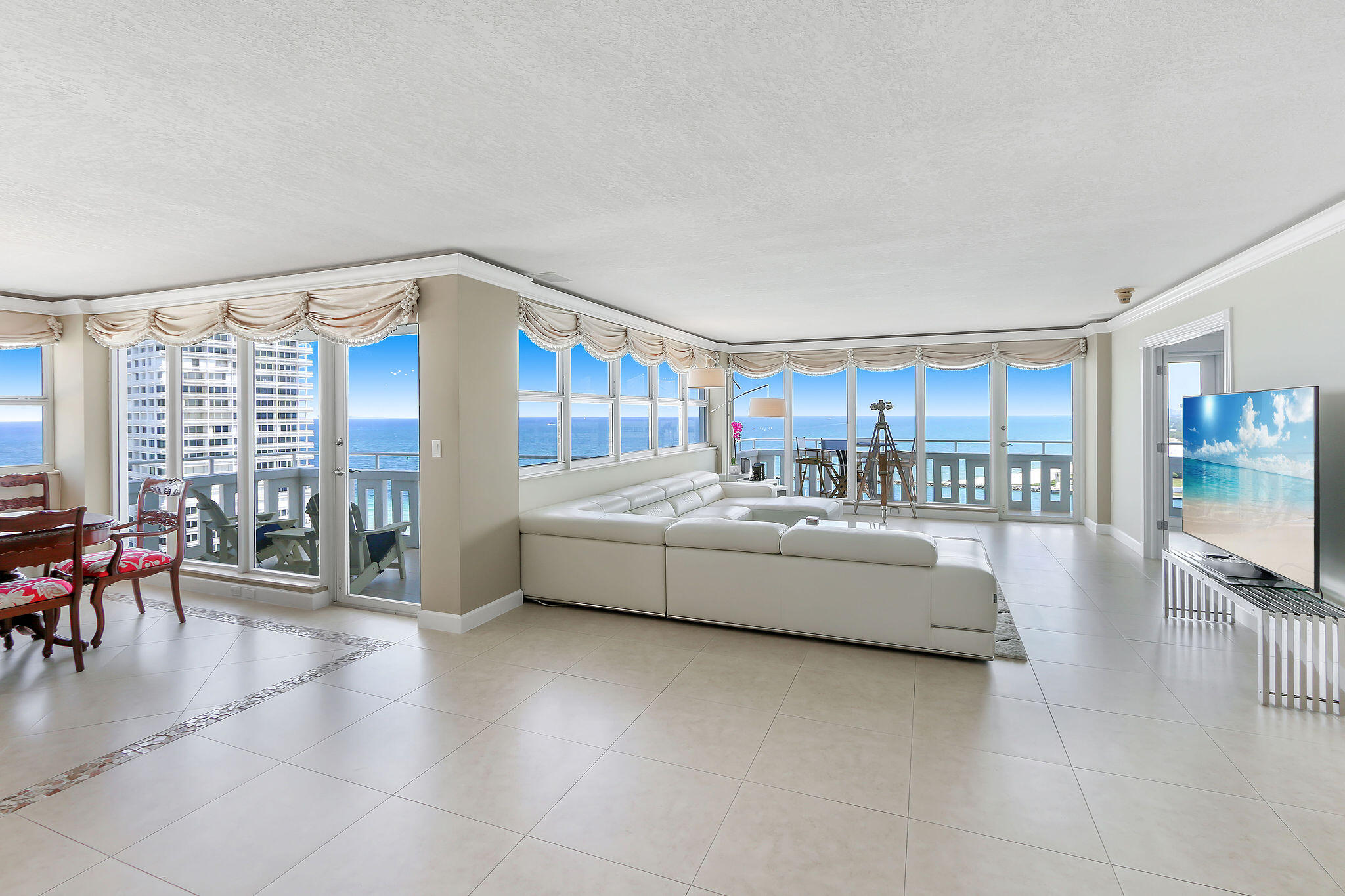 EVERGLADES HOUSE CONDO - Residential Lease