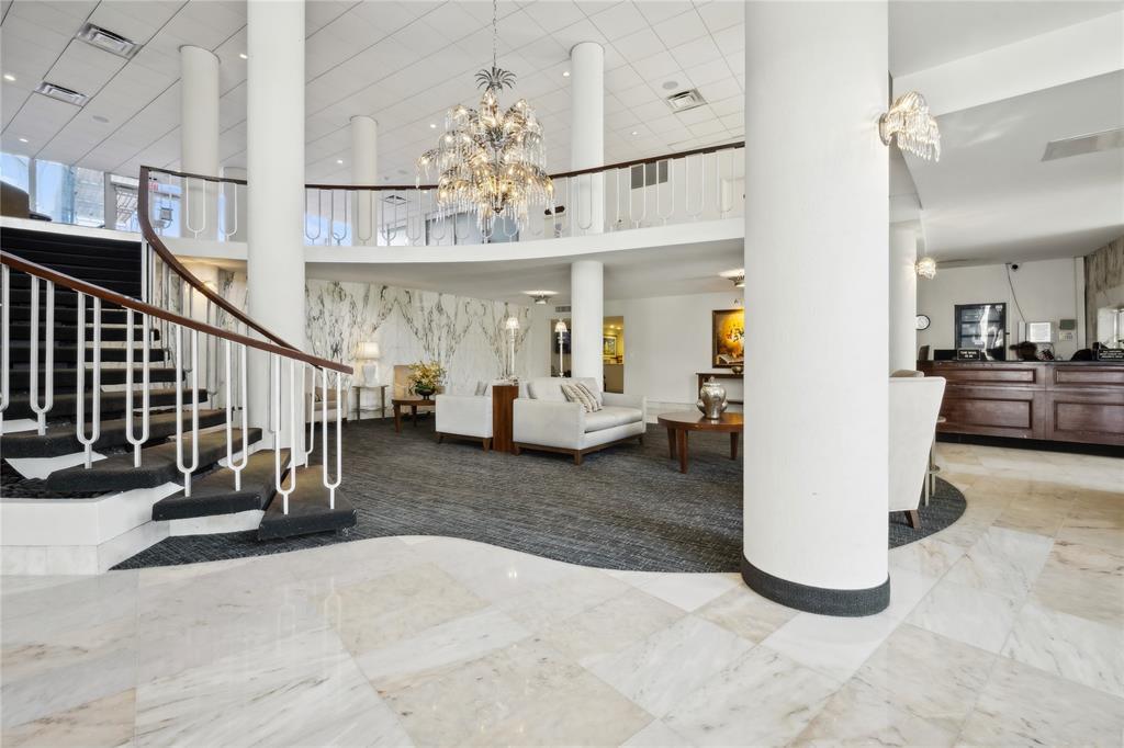 EVERGLADES HOUSE CONDO - Residential Lease