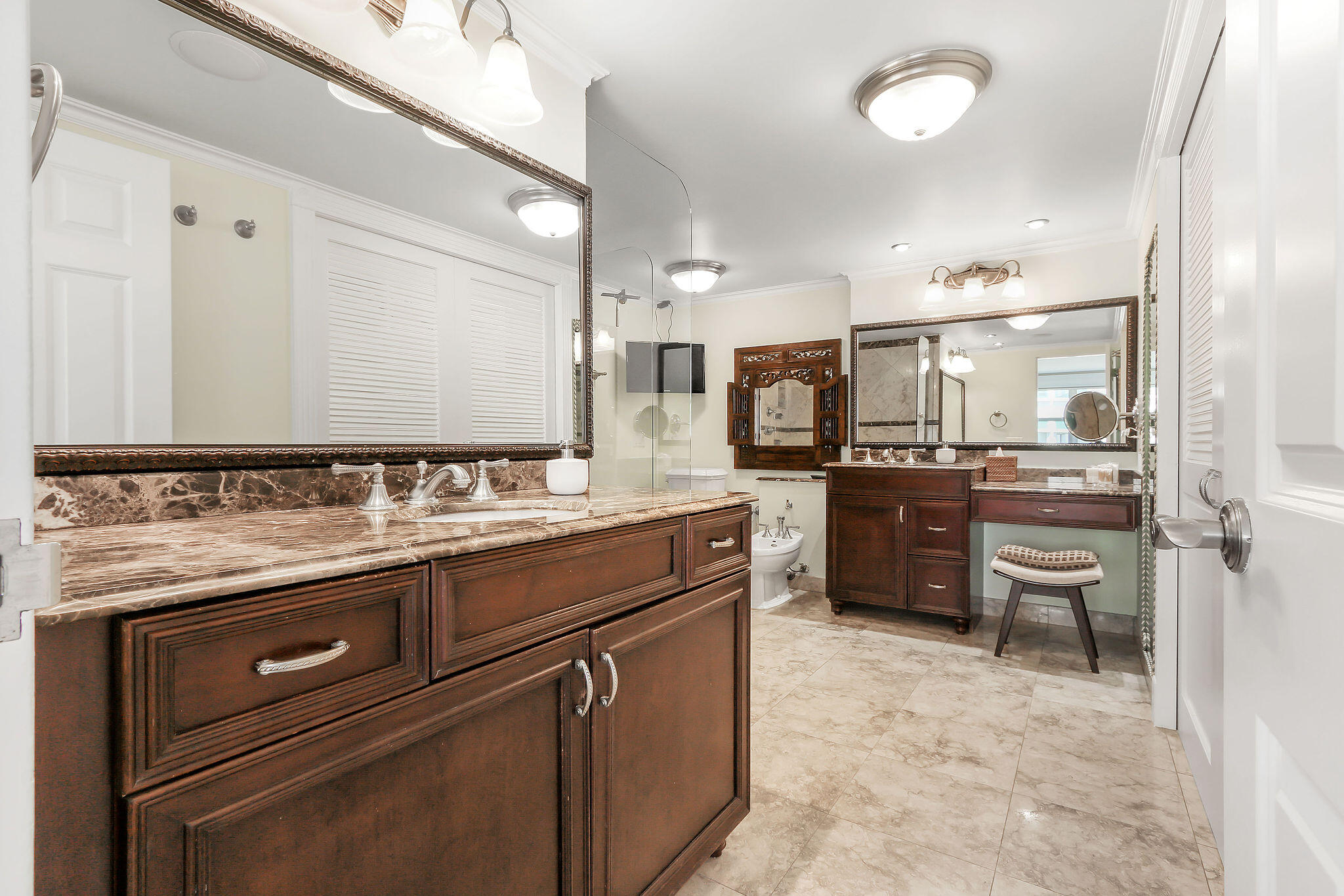 EVERGLADES HOUSE CONDO - Residential Lease