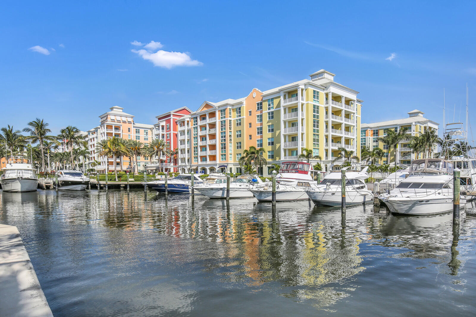 MOORINGS AT LANTANA CONDO 2 - Residential Lease