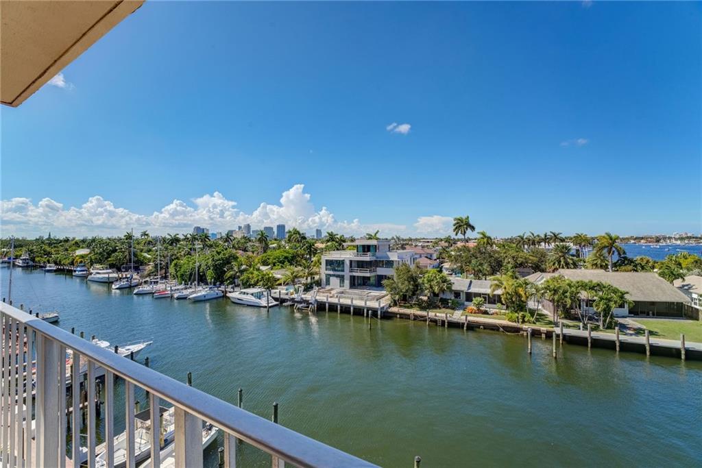 Great view of a wide canal and of the intracoastal. Dockage is available for boats up to 42 feet in length. Located 5 minutes by boat to the Port Everglades Inlet for boat access to the ocean. Located super close to airport, Las Olas and downtown Fort Lauderdale. The second bedroom is opened up to expand the living room, but it can easily be closed back off again.