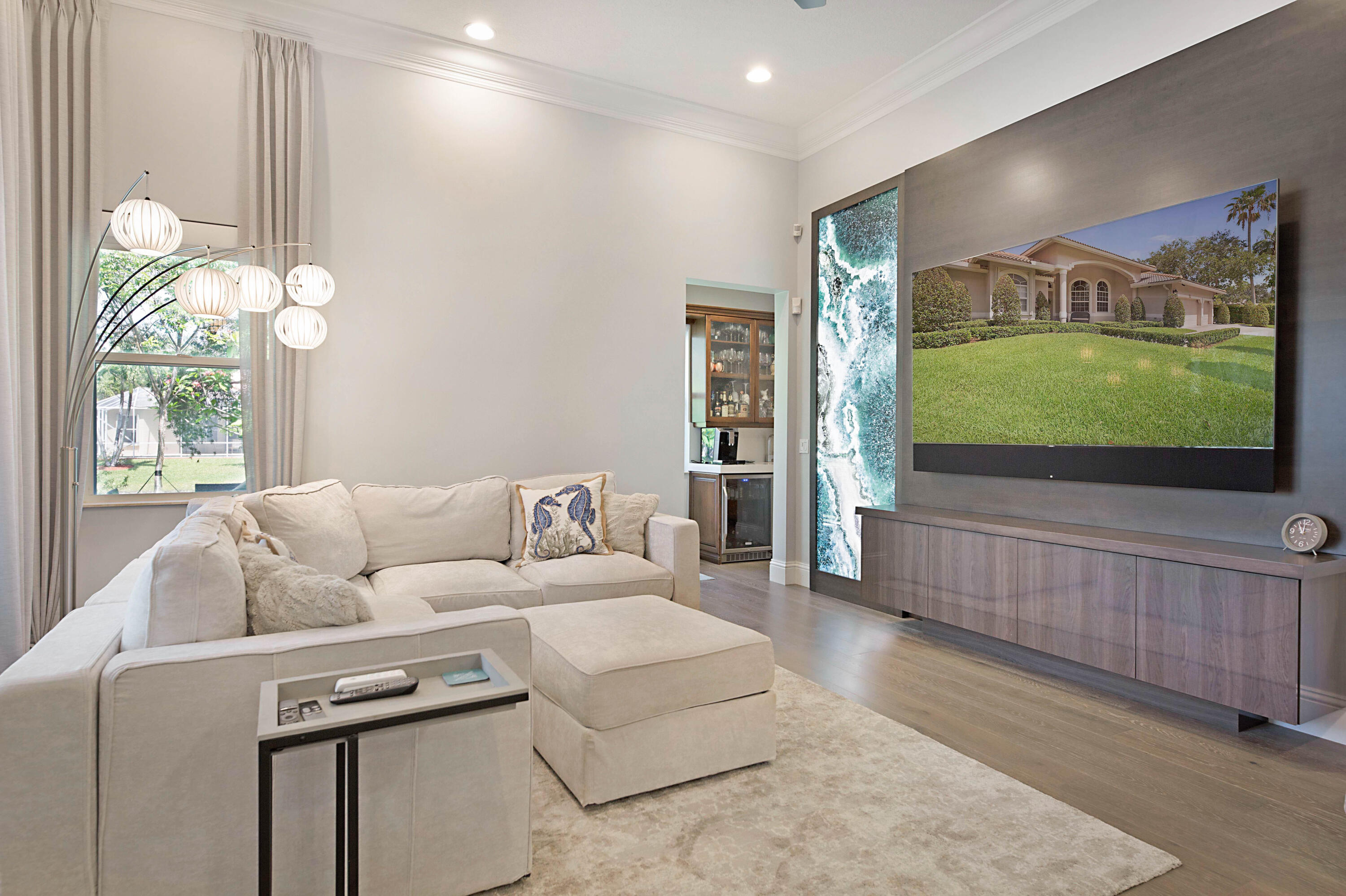 KENSINGTON - Residential