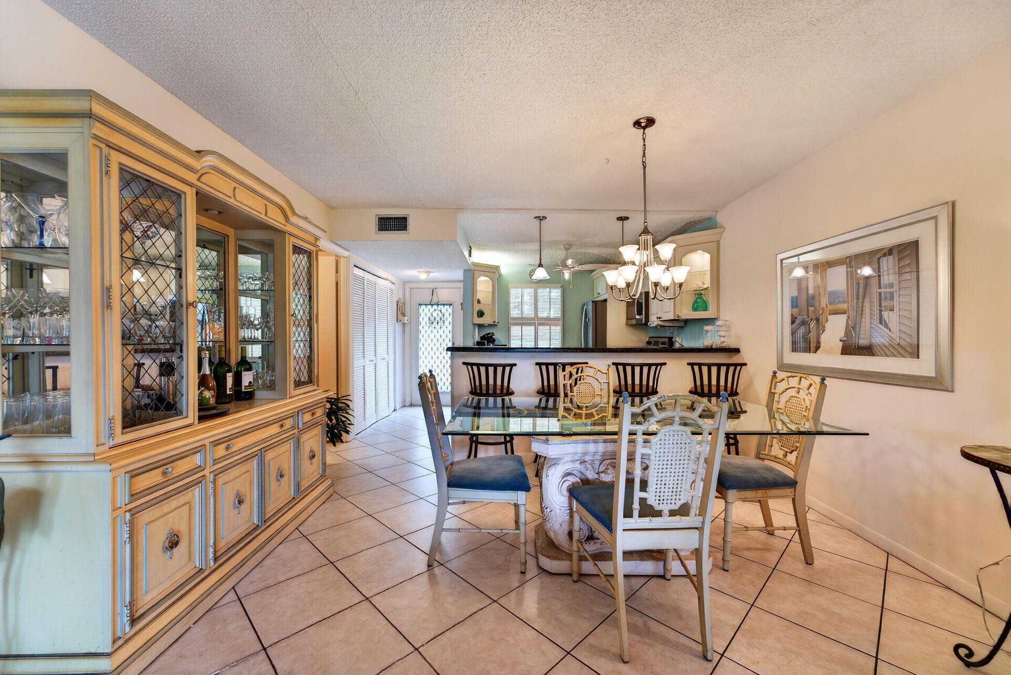 ORIOLE GARDENS THREE 90 CONDO - Residential