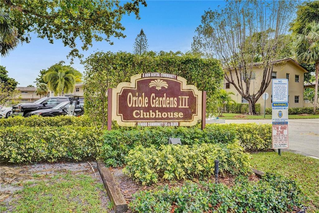 ORIOLE GARDENS THREE 90 CONDO - Residential