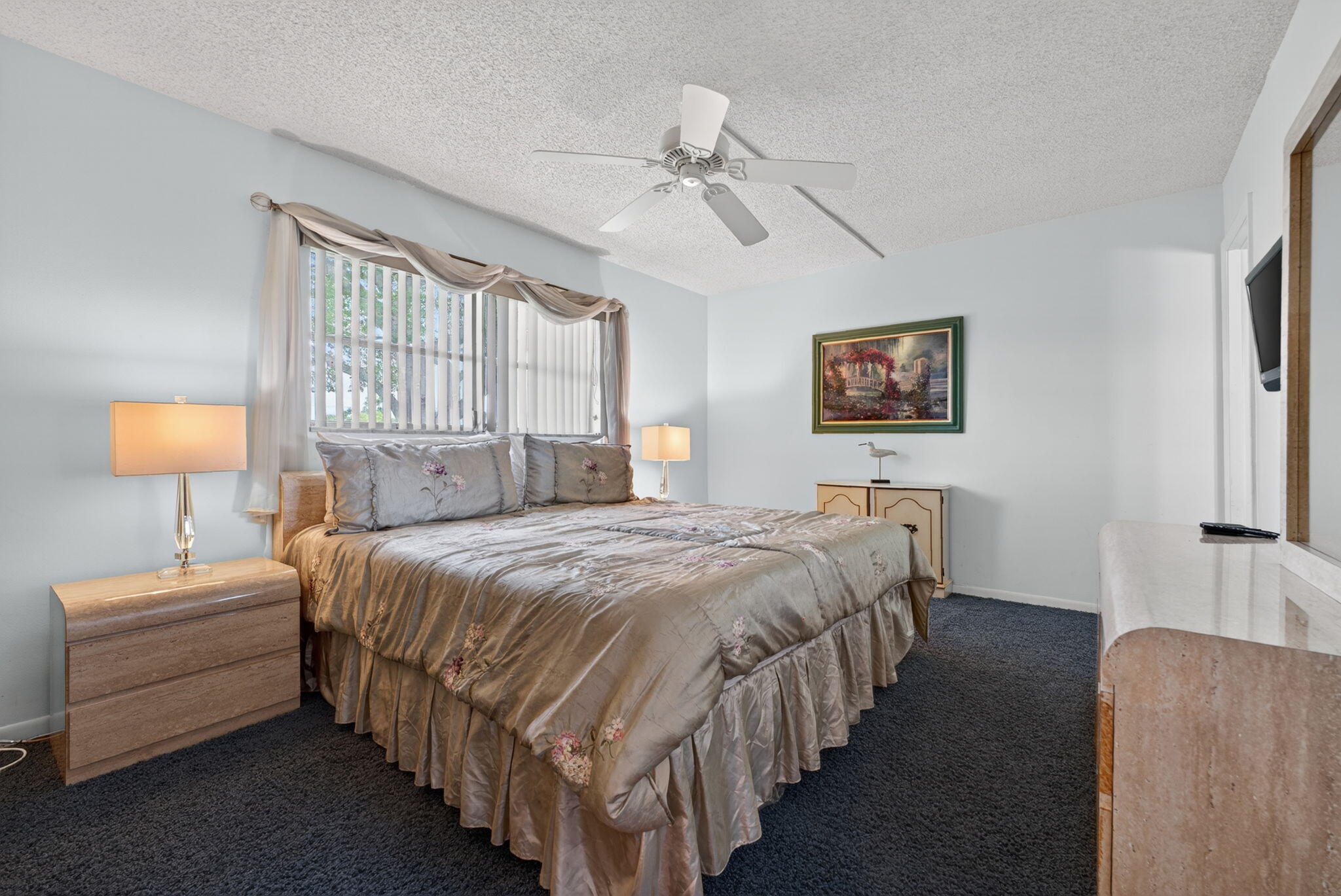 ORIOLE GARDENS THREE 90 CONDO - Residential