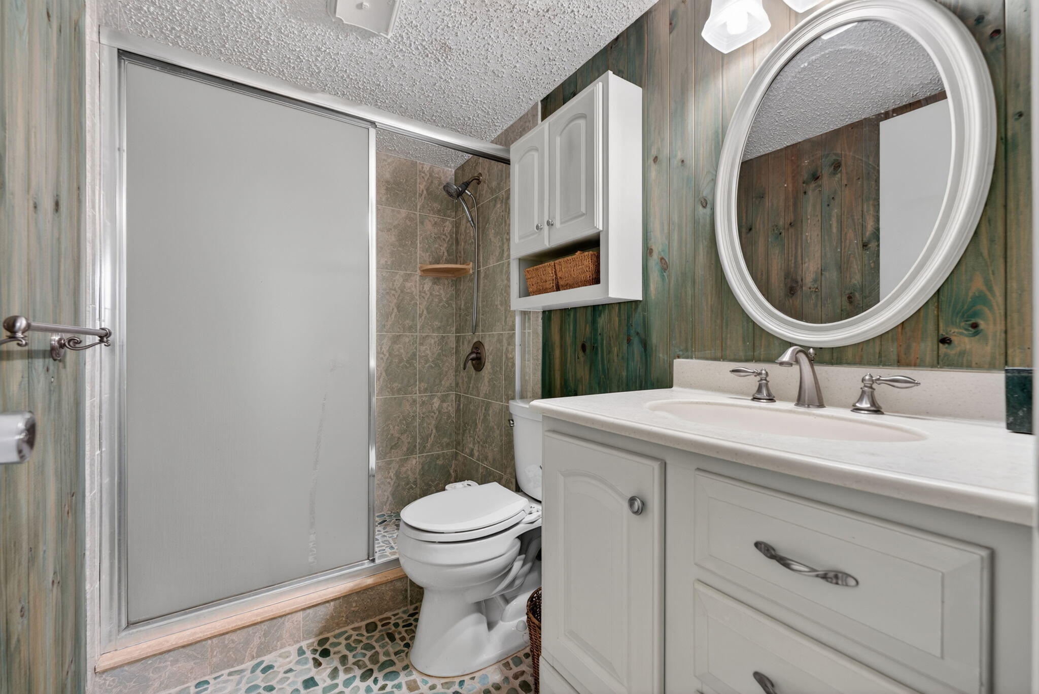 ORIOLE GARDENS THREE 90 CONDO - Residential