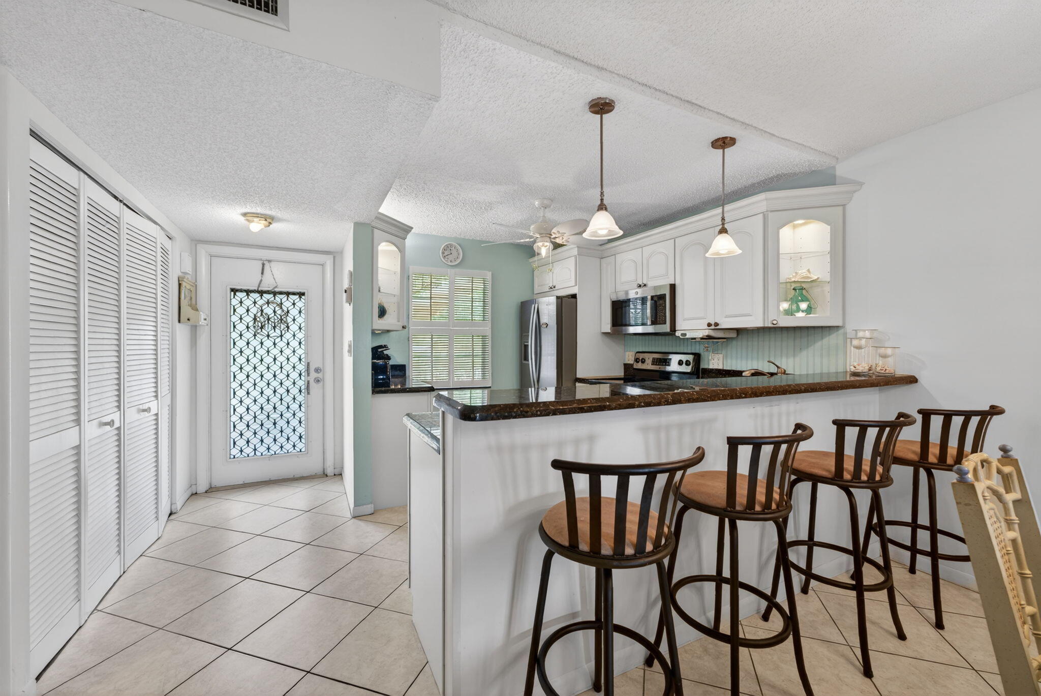 ORIOLE GARDENS THREE 90 CONDO - Residential