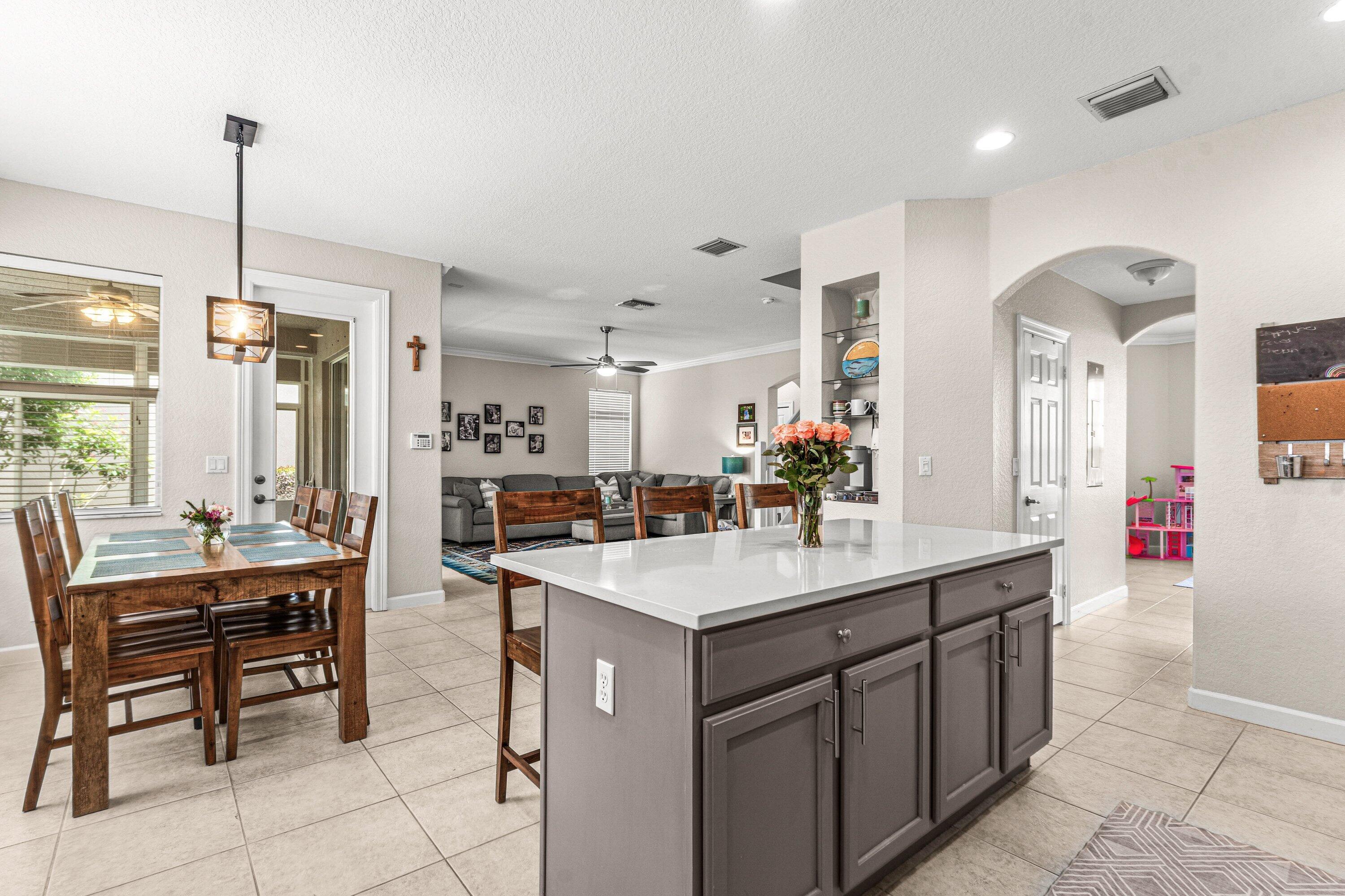 GABLES AT NORTHLAKE 1 - Residential