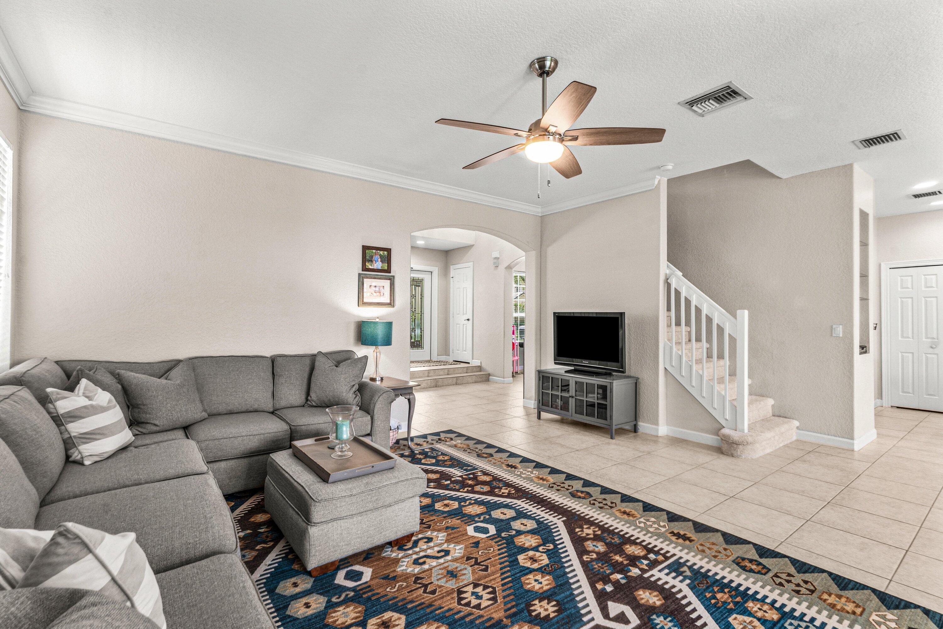 GABLES AT NORTHLAKE 1 - Residential