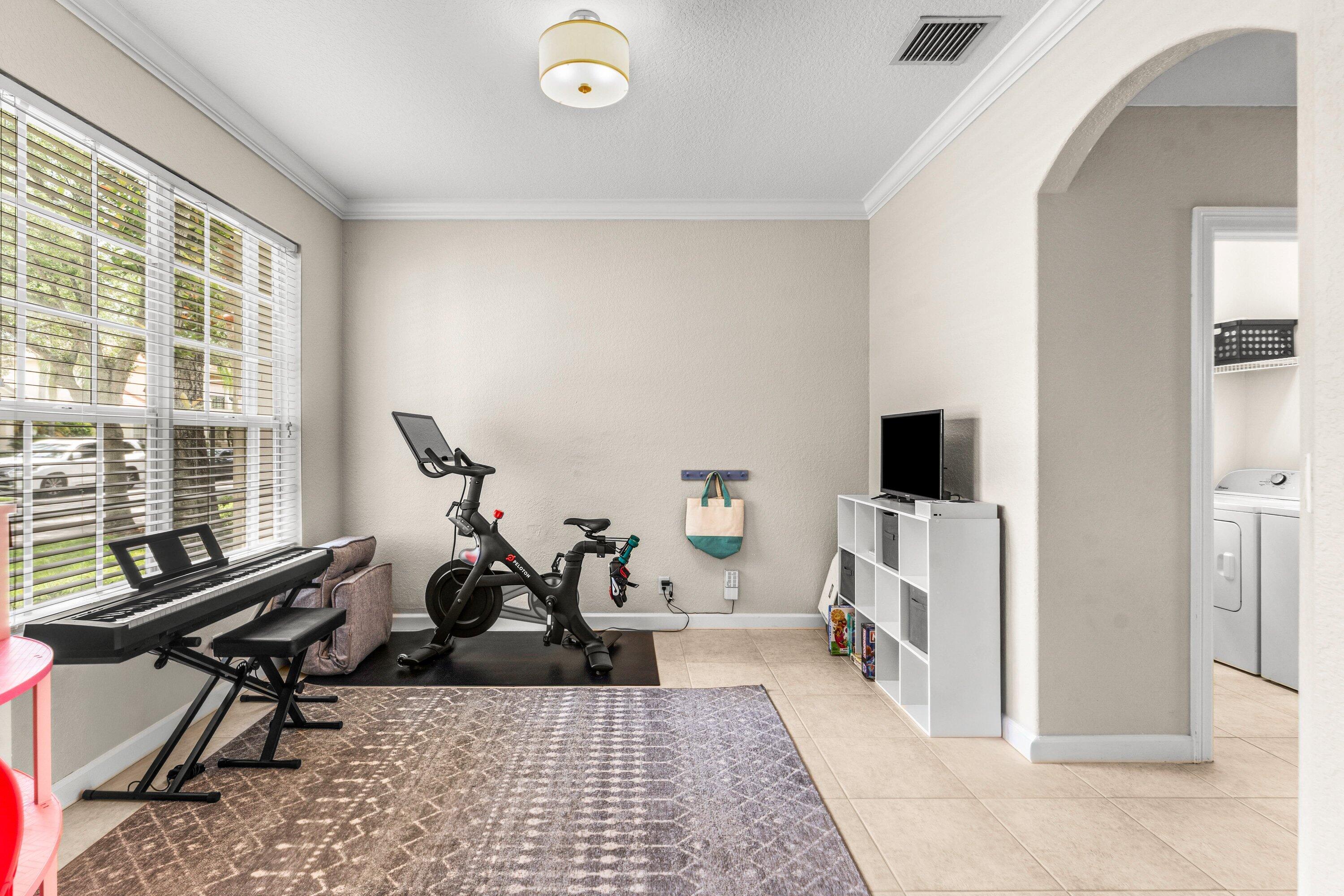 GABLES AT NORTHLAKE 1 - Residential