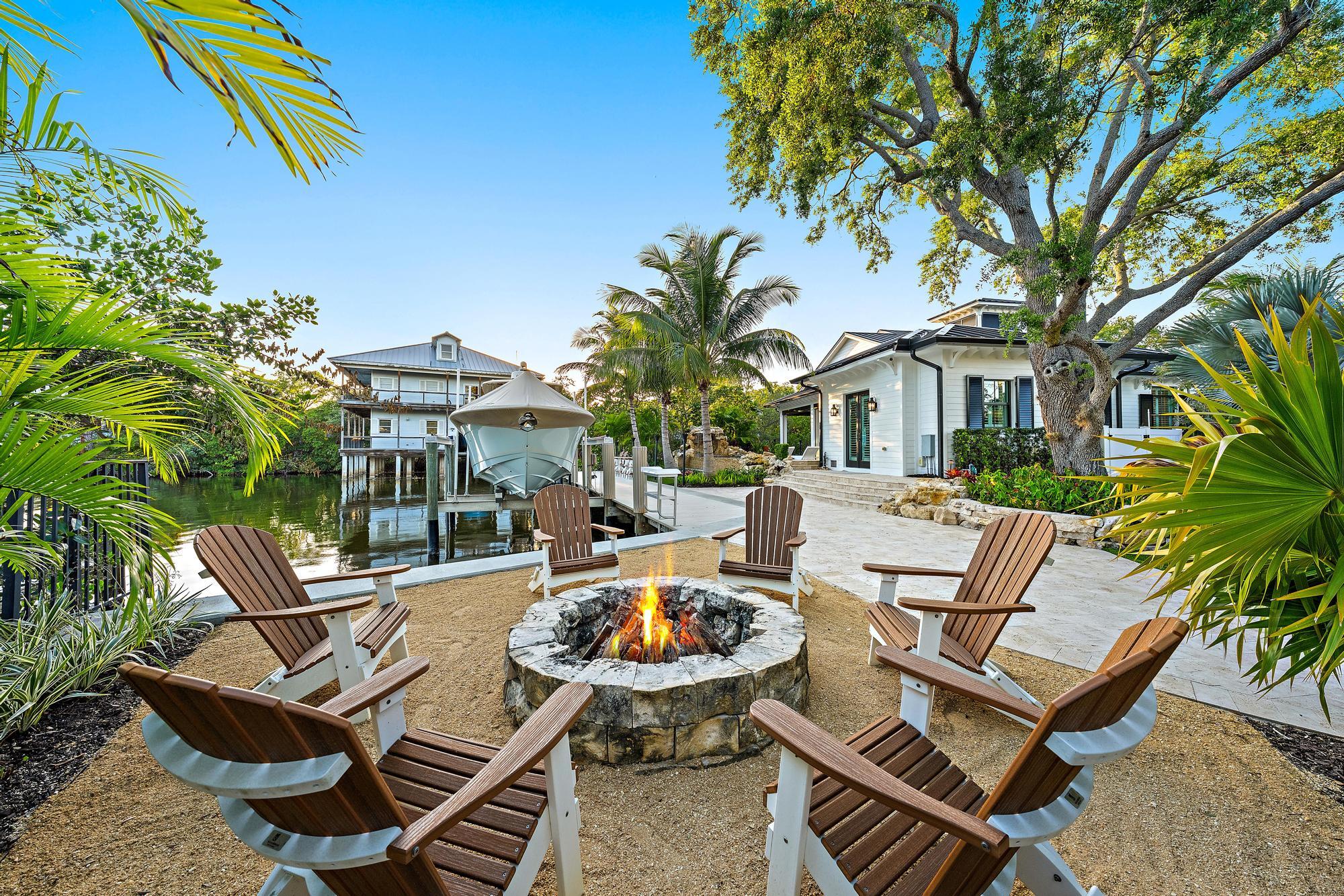 COVE HARBOR - Residential