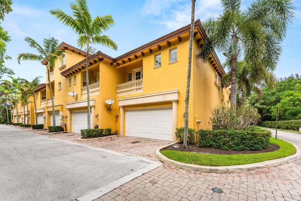 TUSCANY VILLAGE - Residential Lease