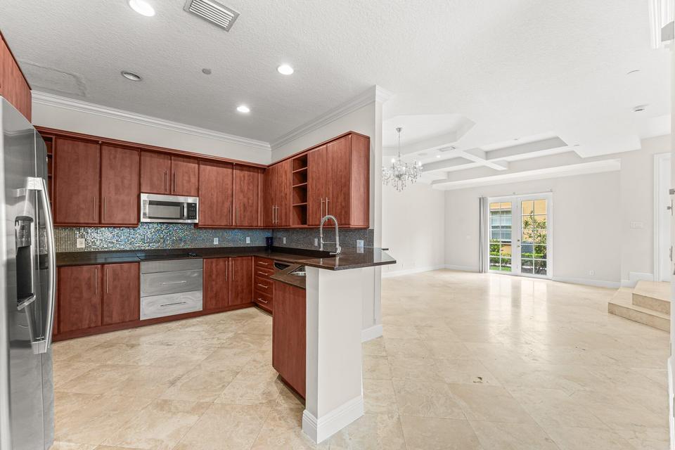 TUSCANY VILLAGE - Residential Lease