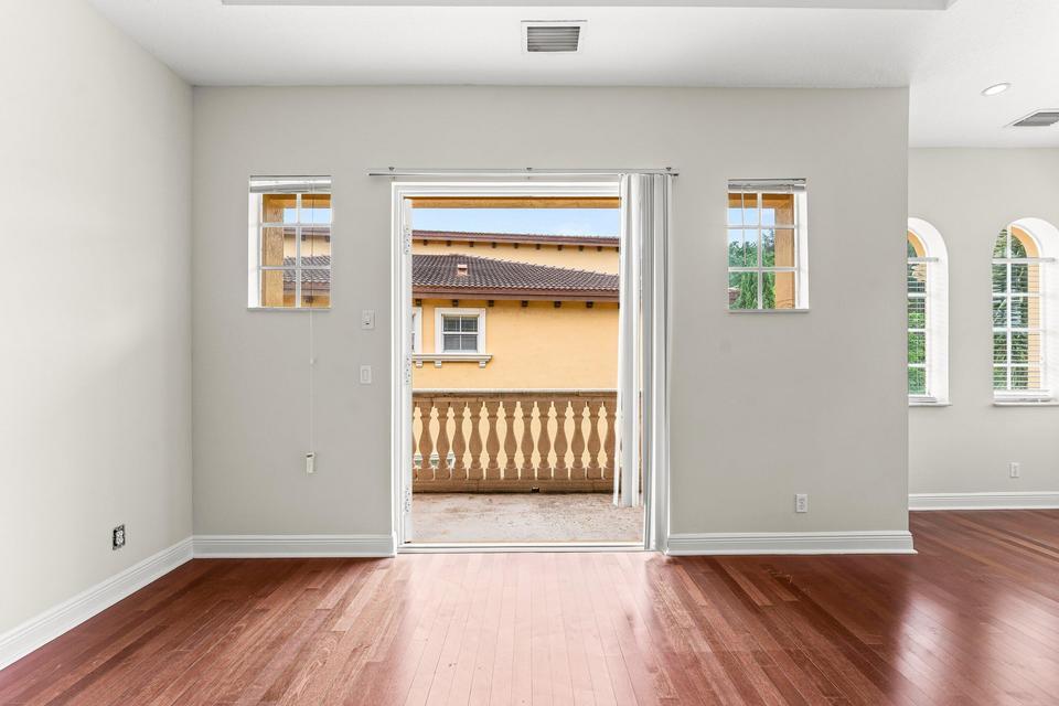 TUSCANY VILLAGE - Residential Lease