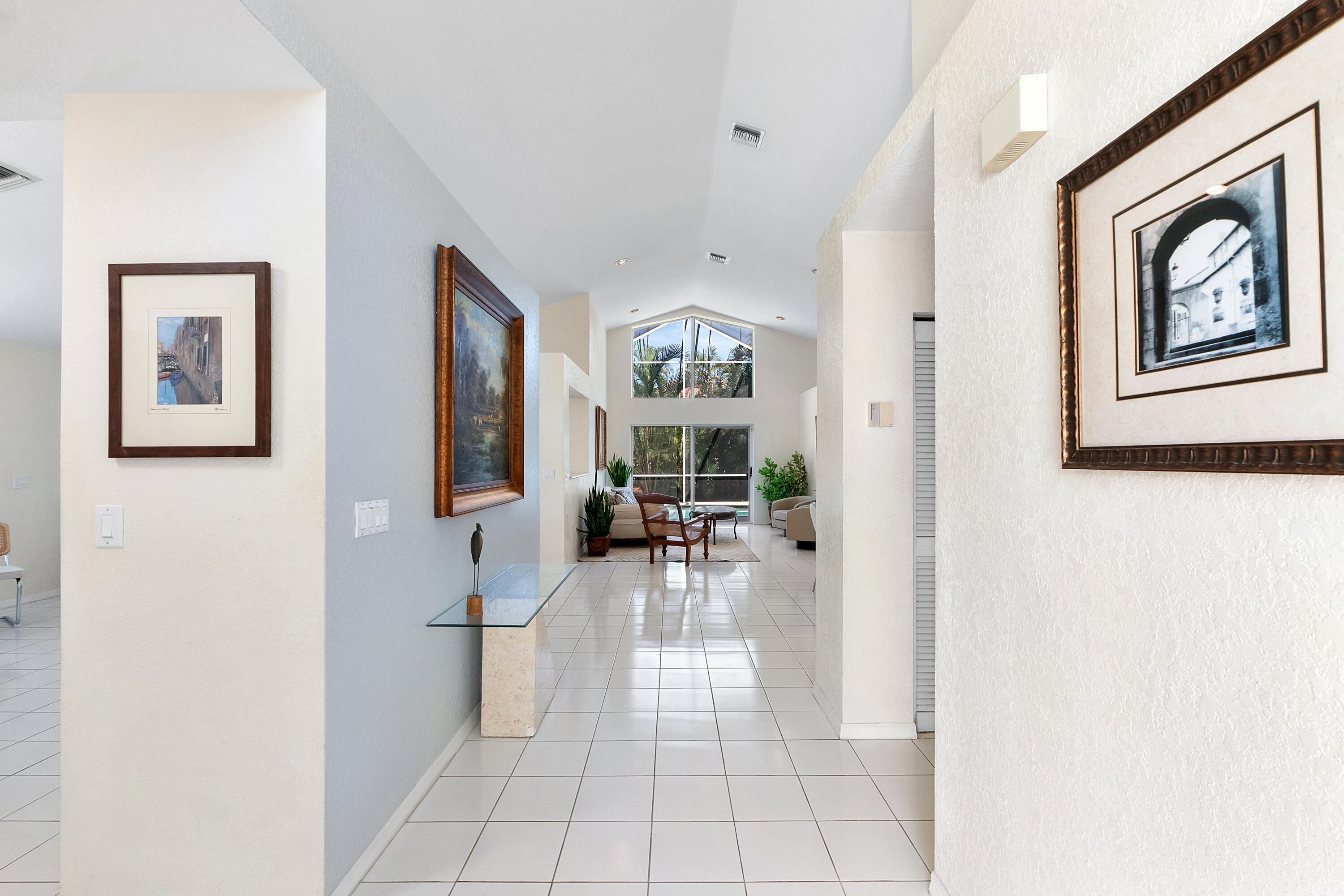 COUNTRY ISLES COVE - Residential