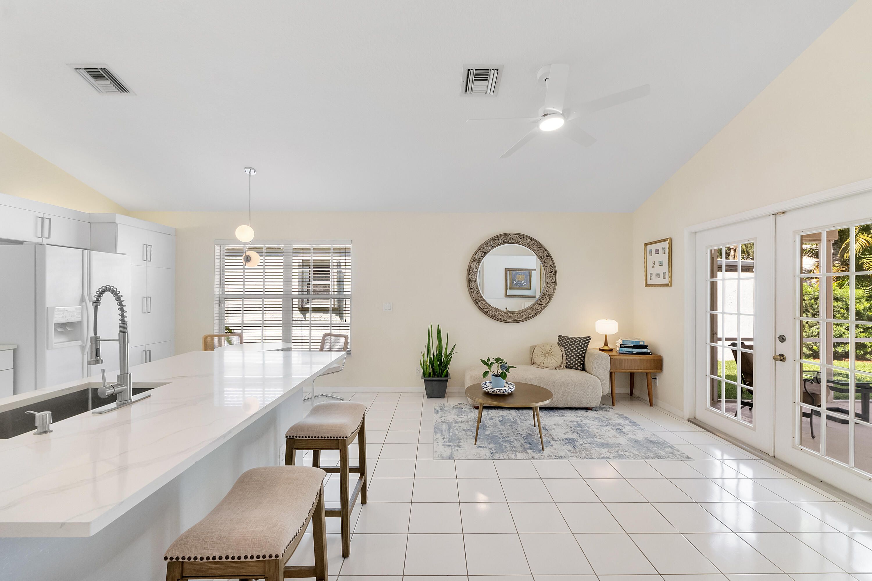 COUNTRY ISLES COVE - Residential