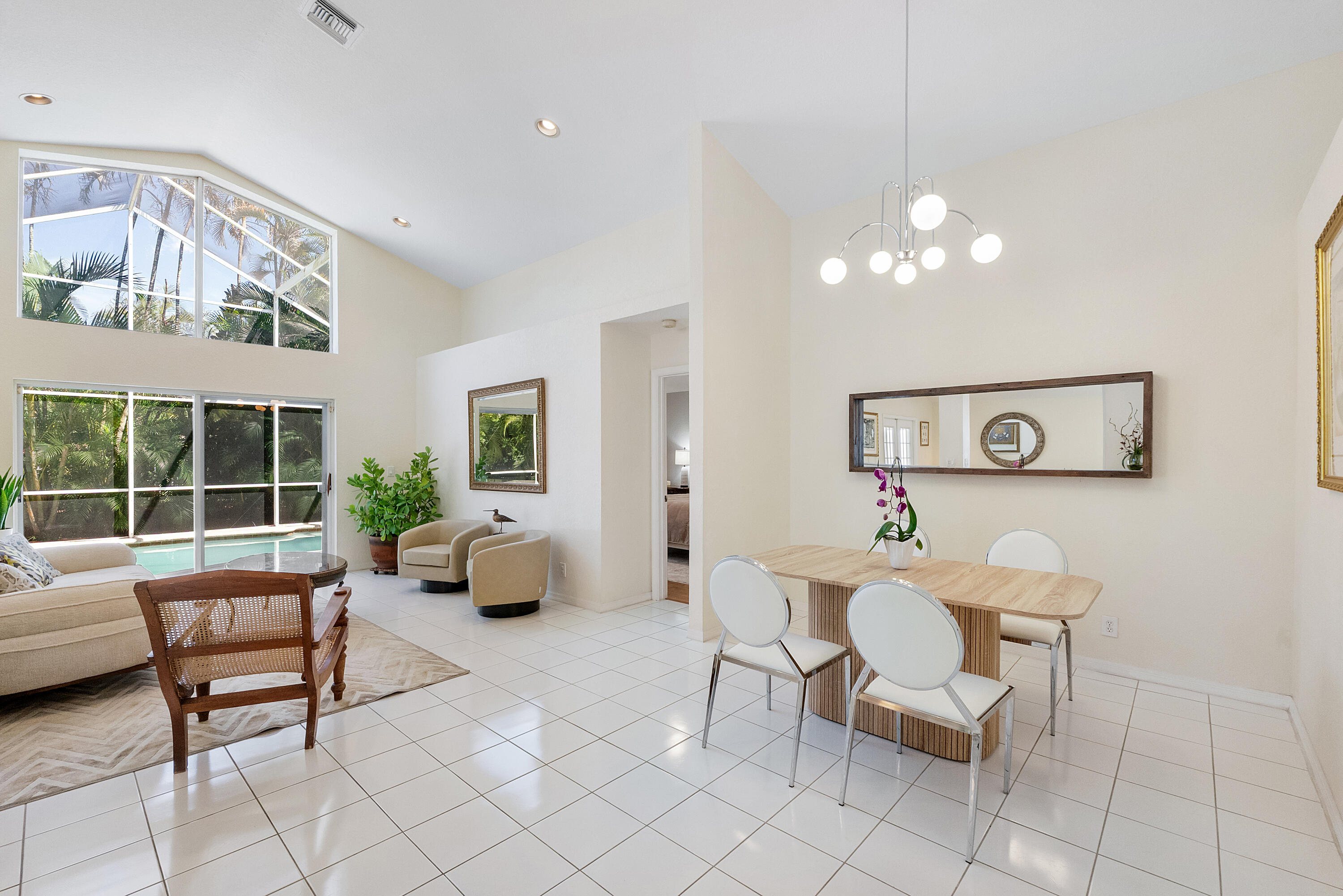 COUNTRY ISLES COVE - Residential