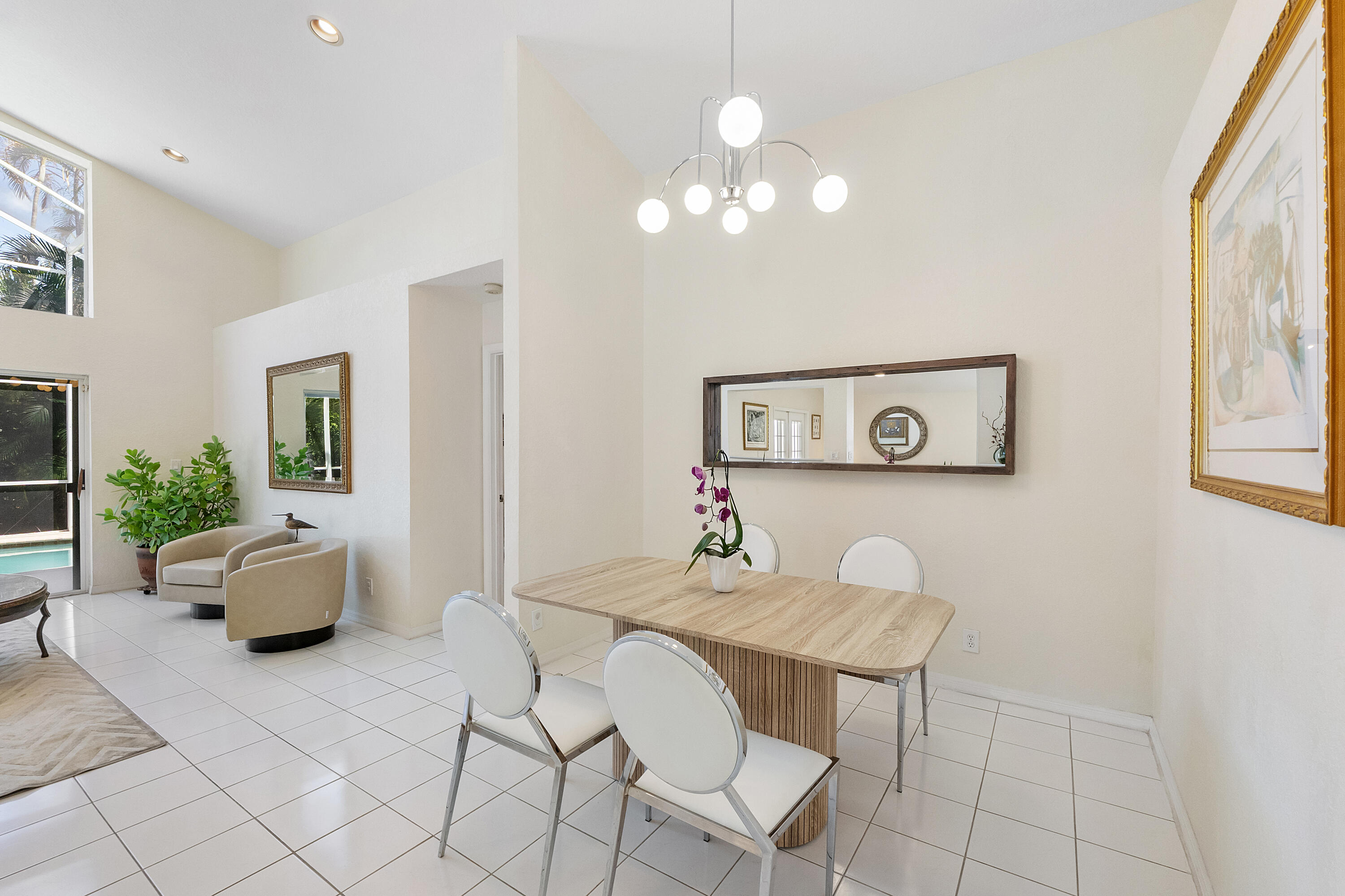 COUNTRY ISLES COVE - Residential