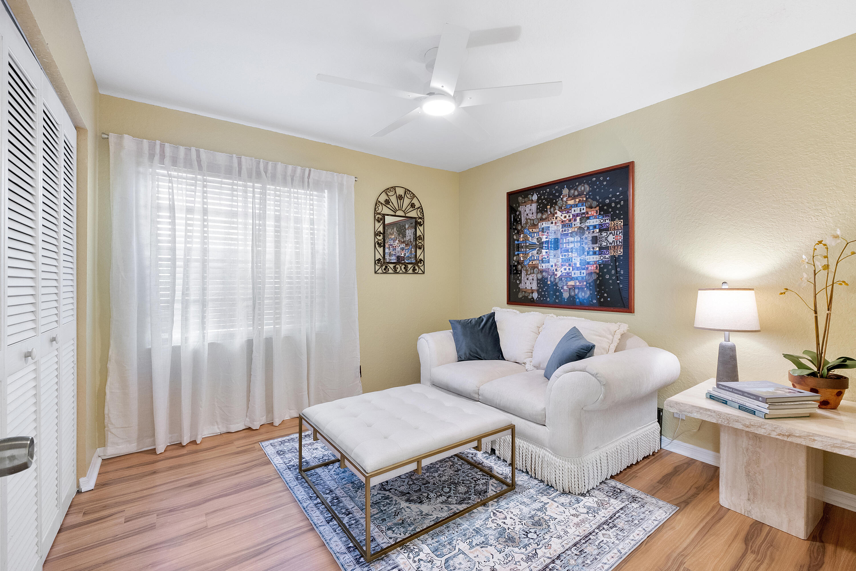 COUNTRY ISLES COVE - Residential