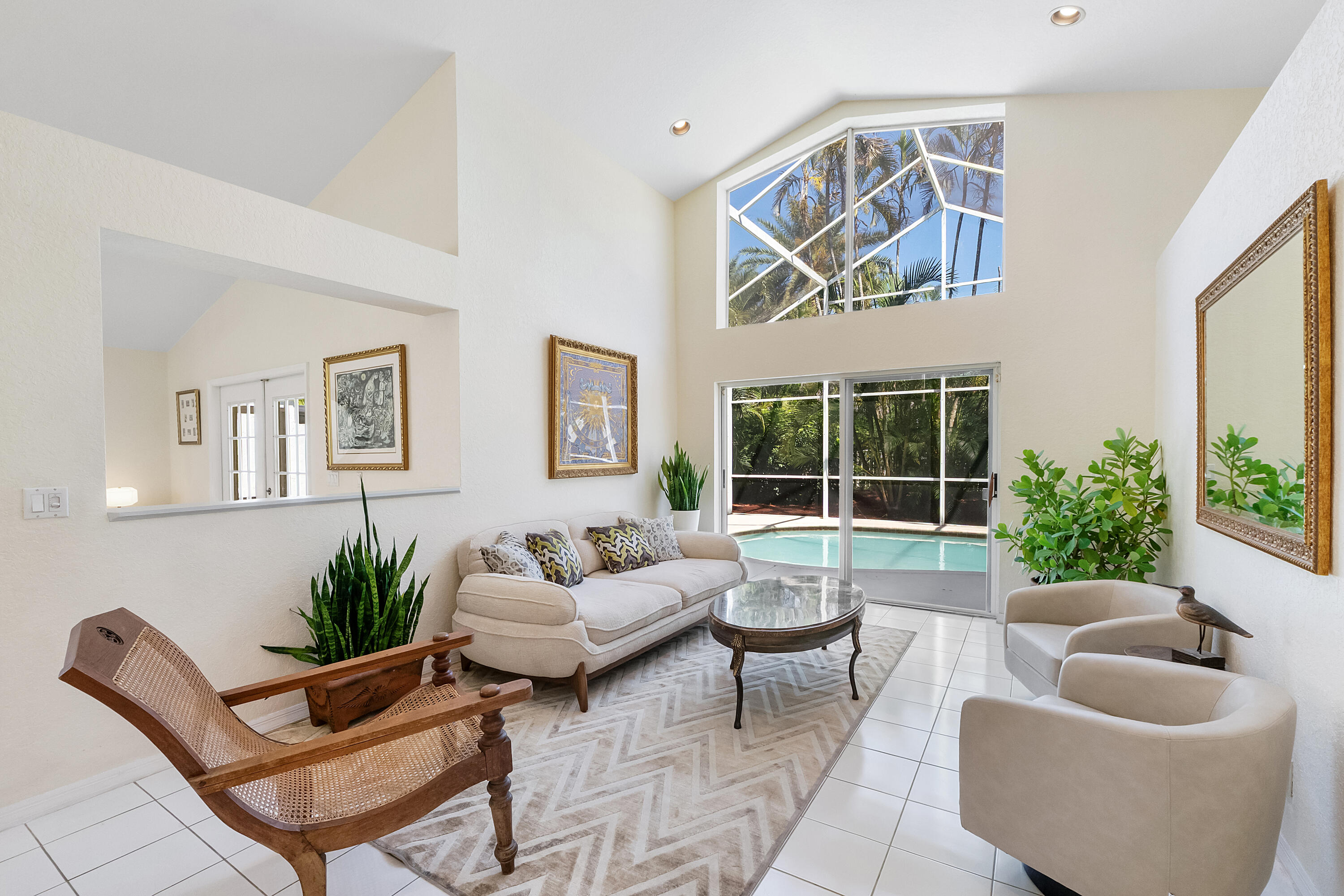 COUNTRY ISLES COVE - Residential