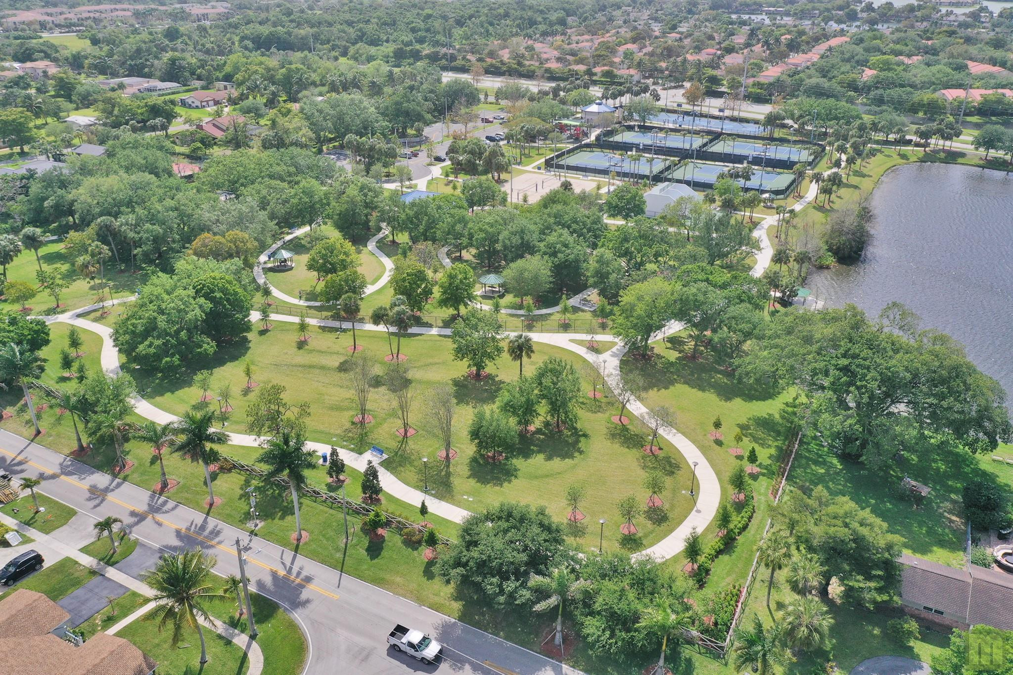 Coconut Creek 4th Sec 56- - Residential