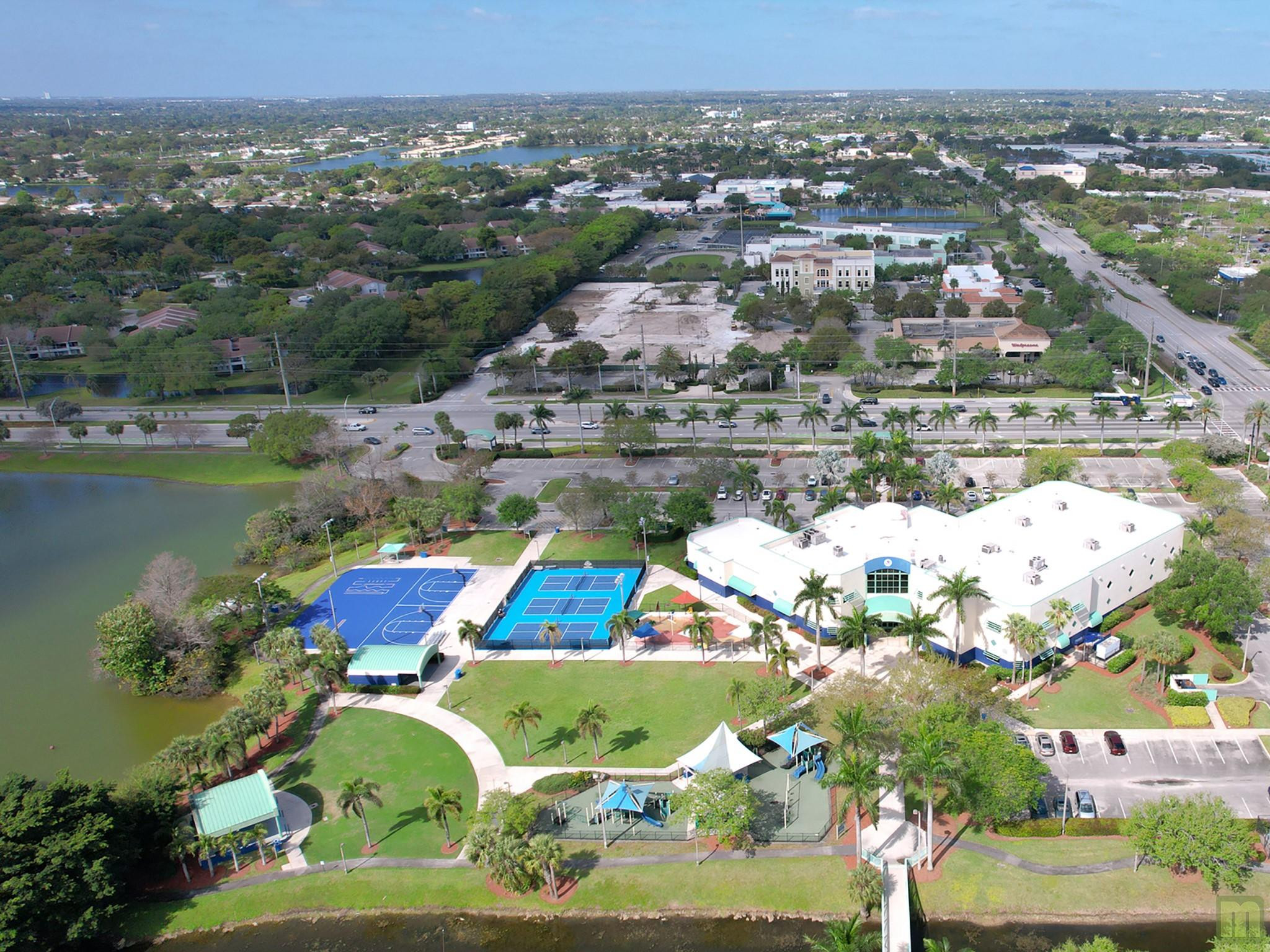 Coconut Creek 4th Sec 56- - Residential