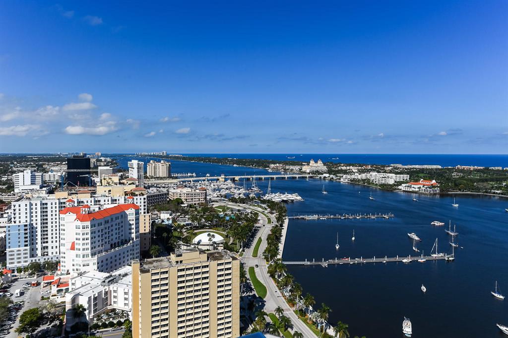 TRUMP PLAZA OF THE PALM BEACHES CONDO - Residential