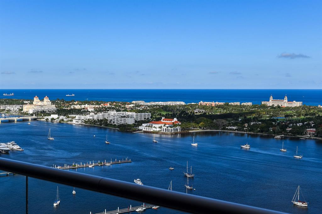 TRUMP PLAZA OF THE PALM BEACHES CONDO - Residential