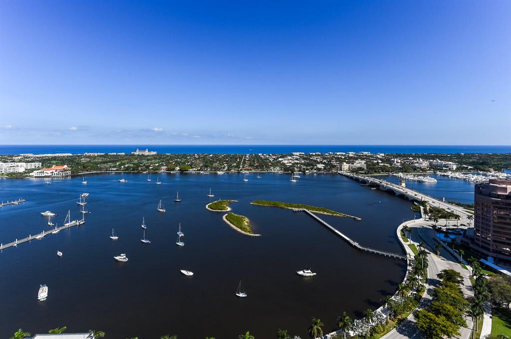 TRUMP PLAZA OF THE PALM BEACHES CONDO - Residential