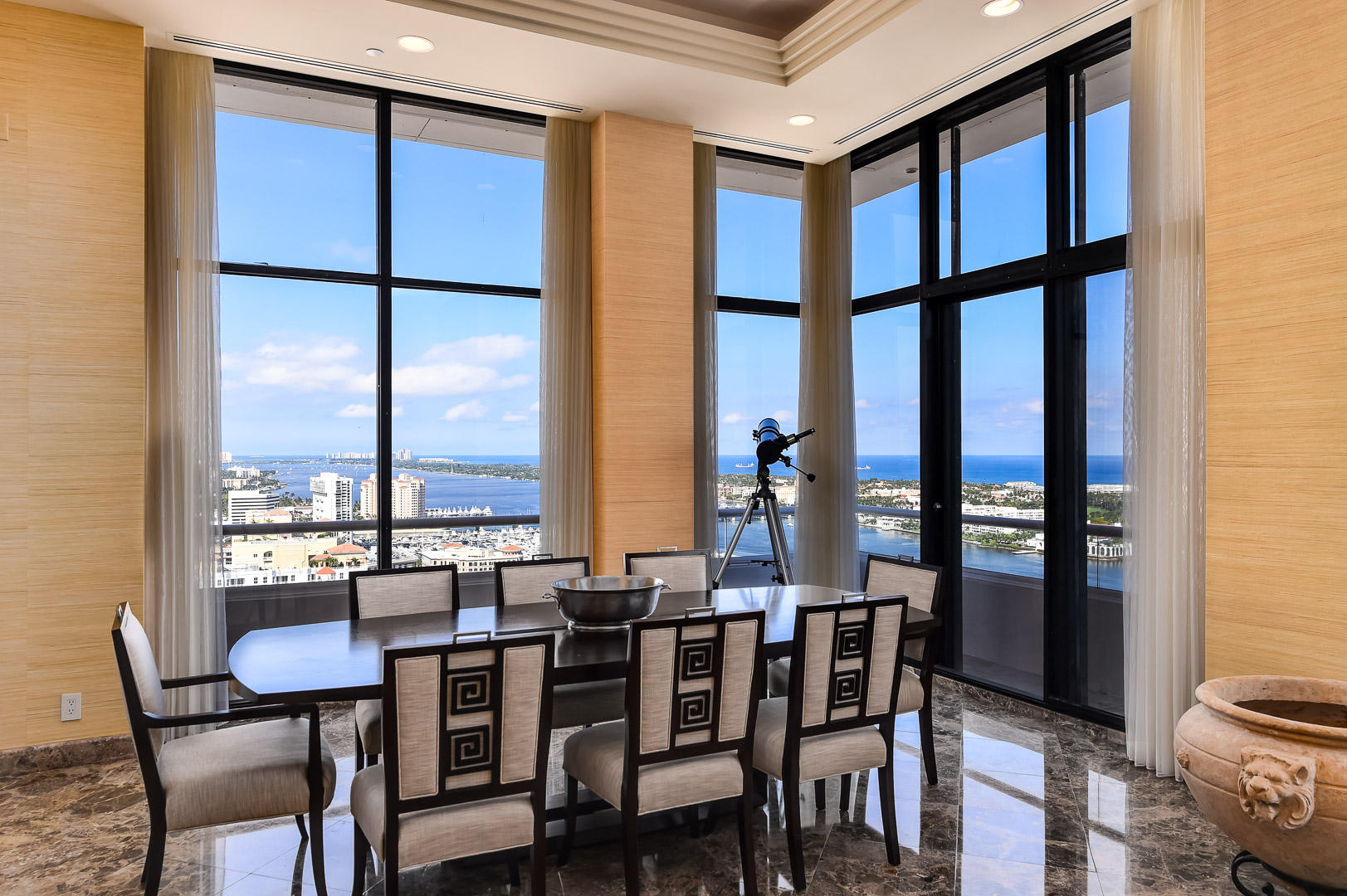 TRUMP PLAZA OF THE PALM BEACHES CONDO - Residential
