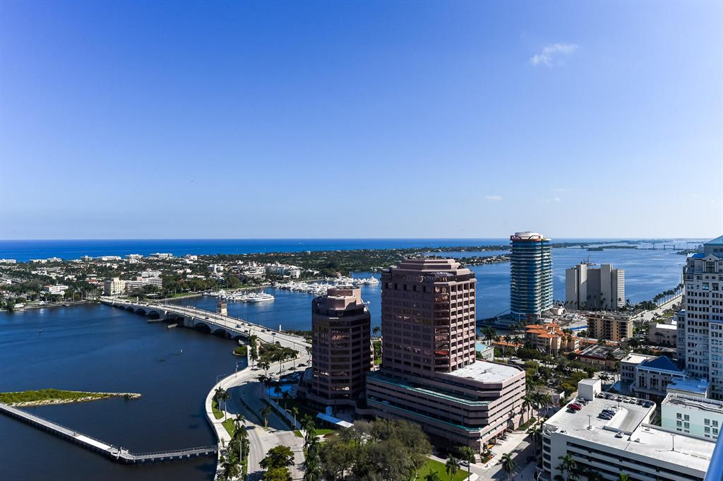 TRUMP PLAZA OF THE PALM BEACHES CONDO - Residential