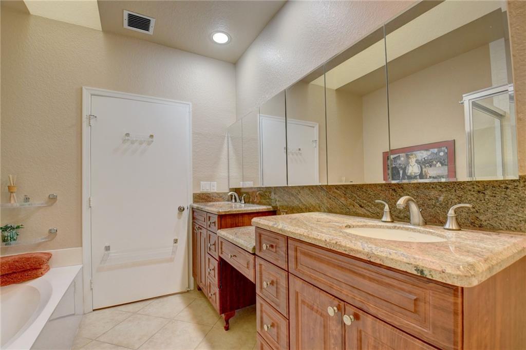 PALM ISLES - Residential