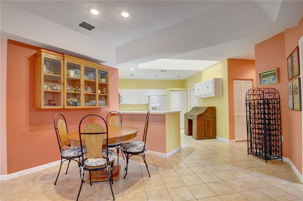 PALM ISLES - Residential