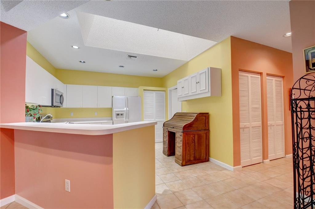 PALM ISLES - Residential