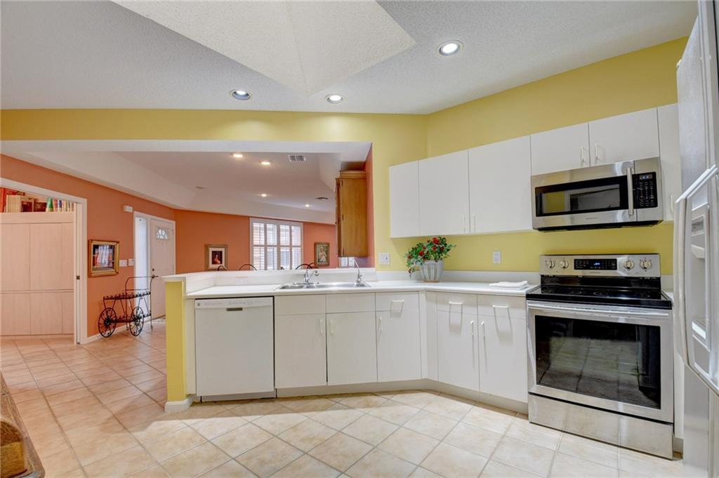 PALM ISLES - Residential