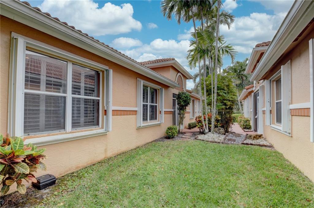 PALM ISLES - Residential
