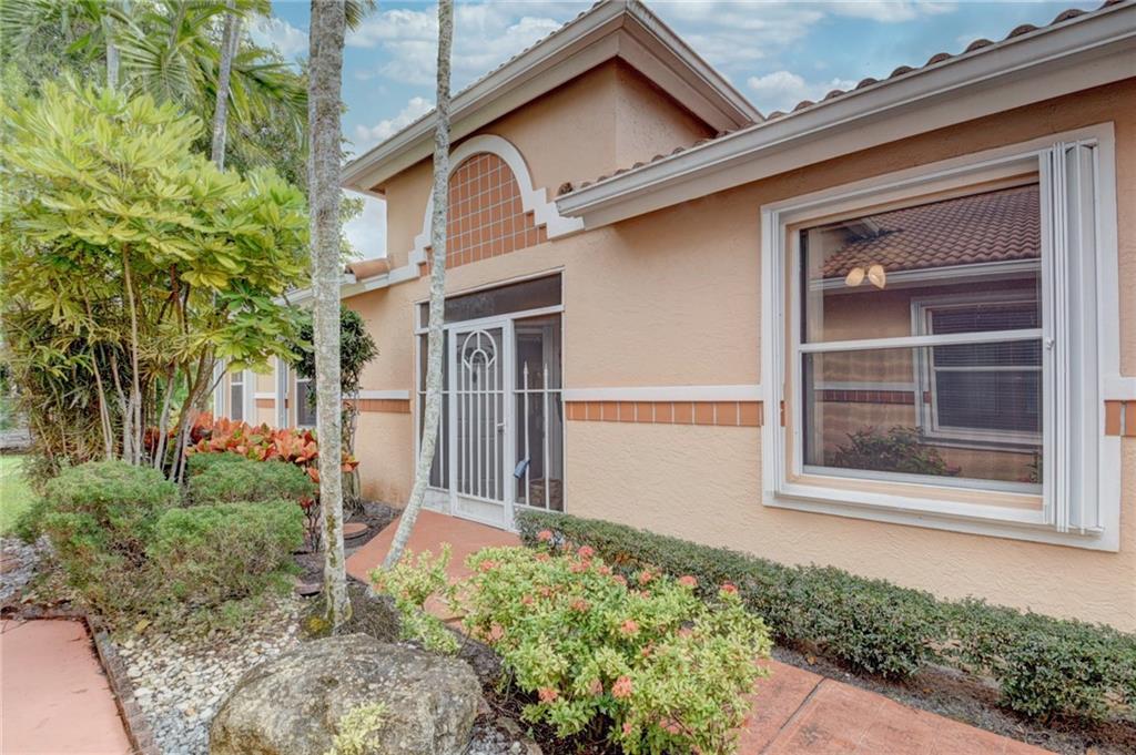 PALM ISLES - Residential