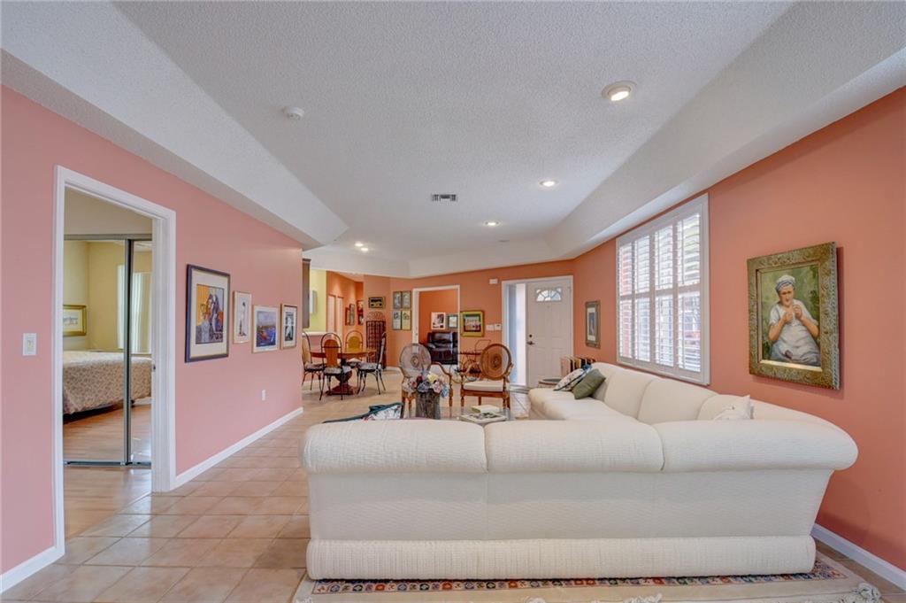 PALM ISLES - Residential