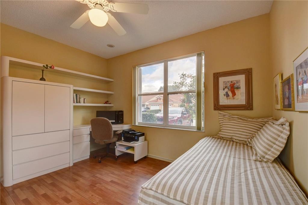 PALM ISLES - Residential