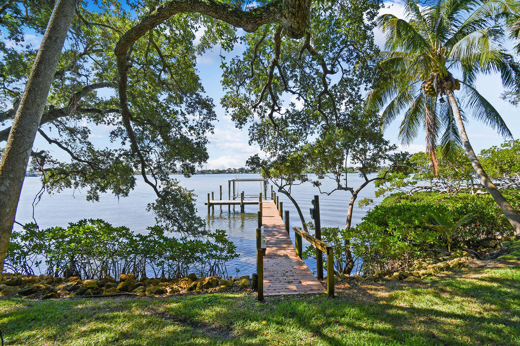 RIVERSIDE ON THE LOXAHATCHEE - Land