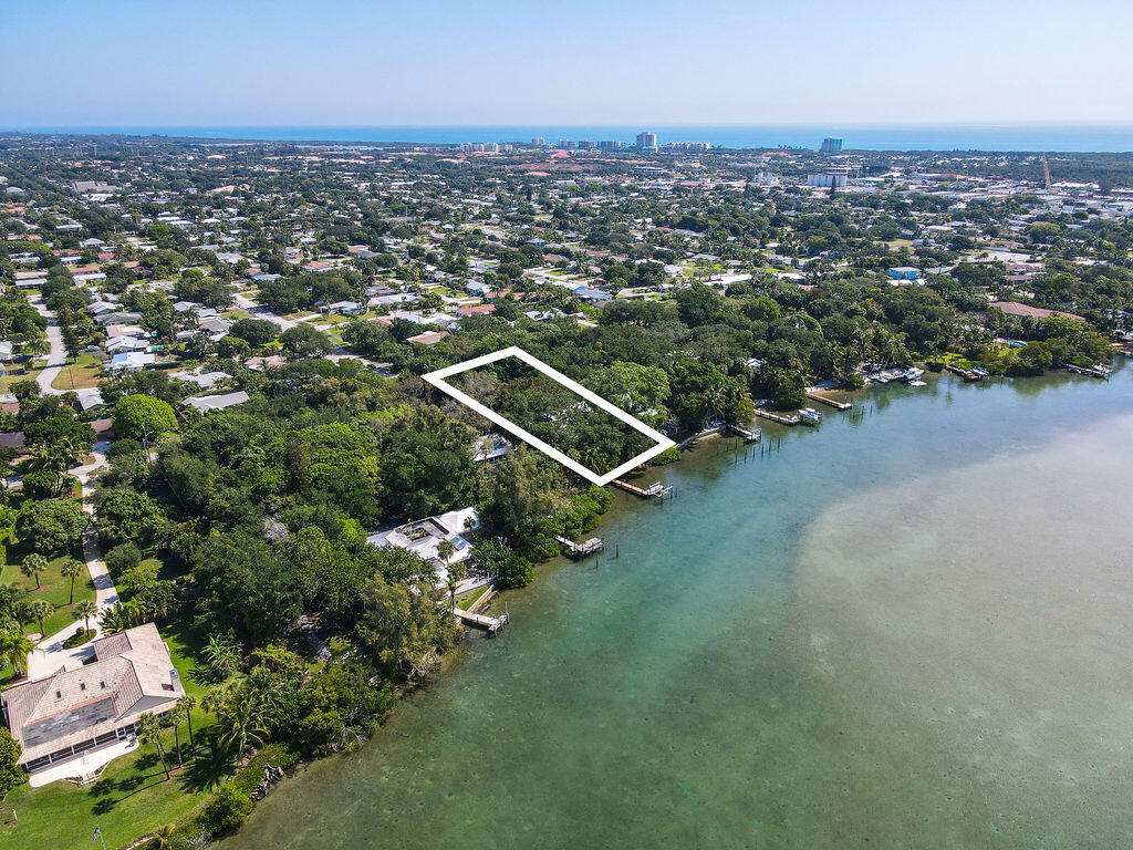 RIVERSIDE ON THE LOXAHATCHEE - Land