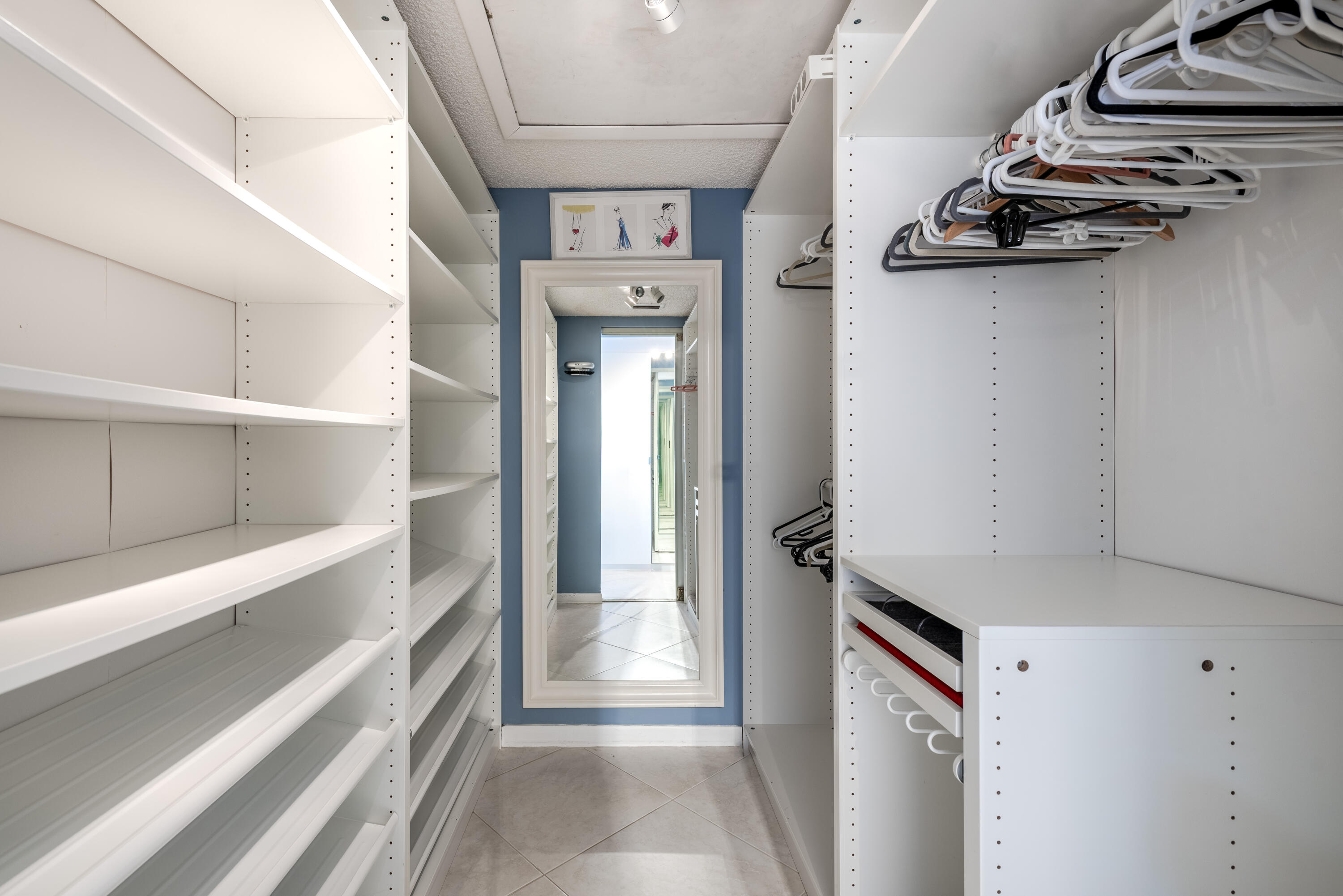 GLENEAGLES CONDO I - Residential