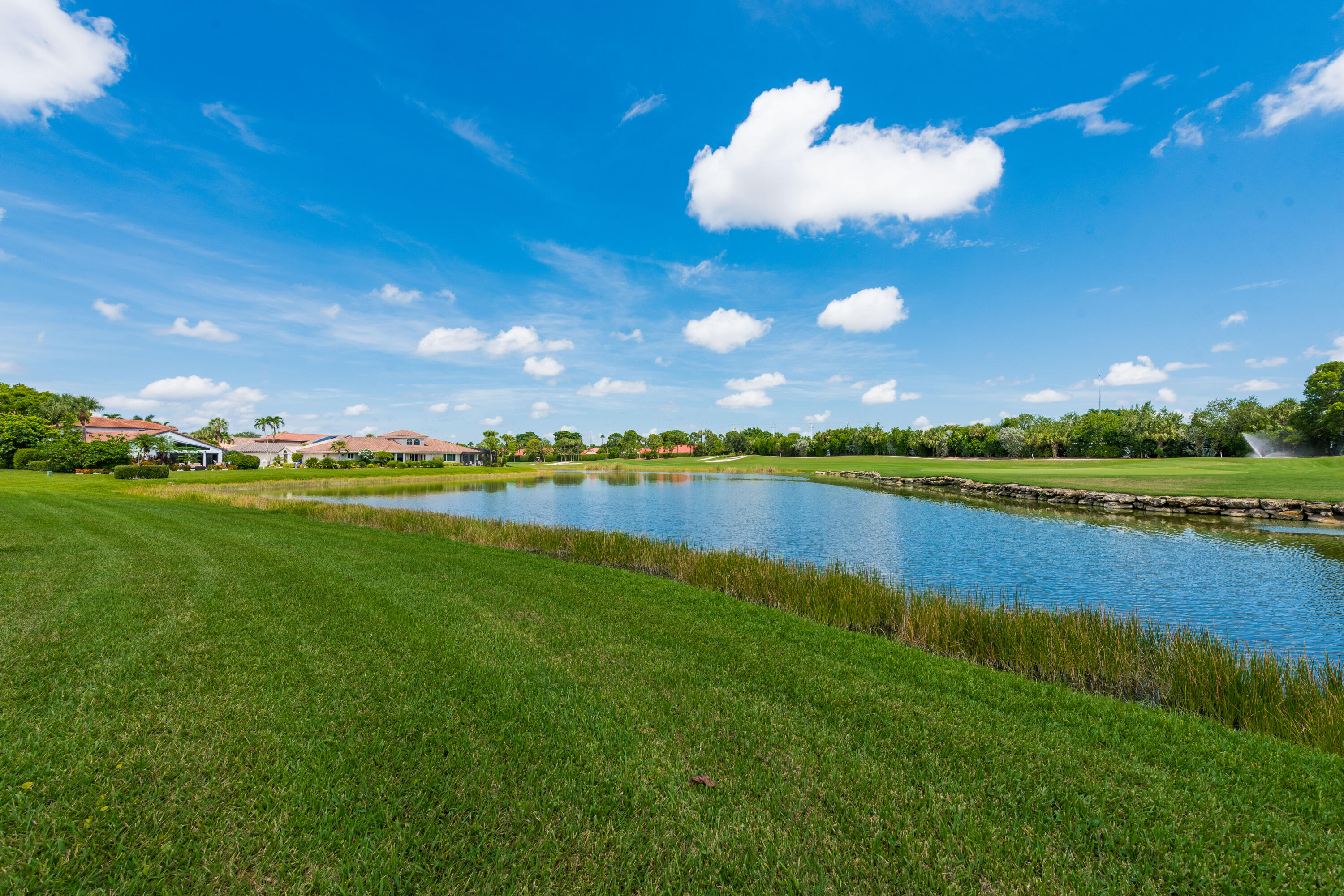GLENEAGLES CONDO I - Residential