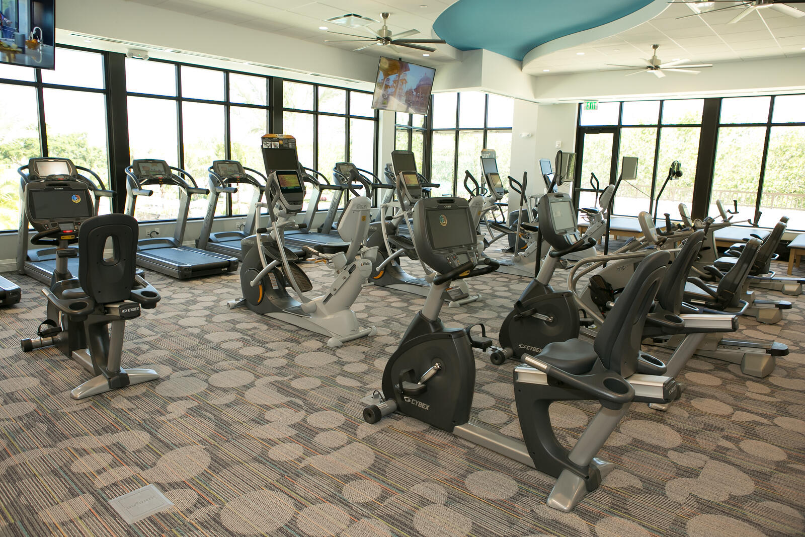 GLENEAGLES CONDO I - Residential