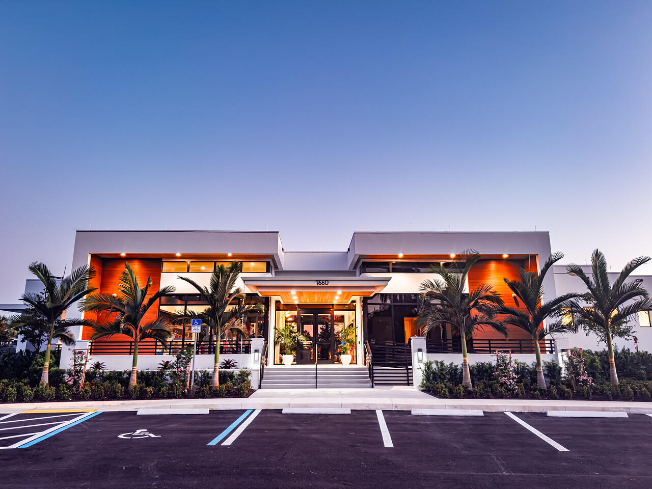GLENEAGLES CONDO I - Residential