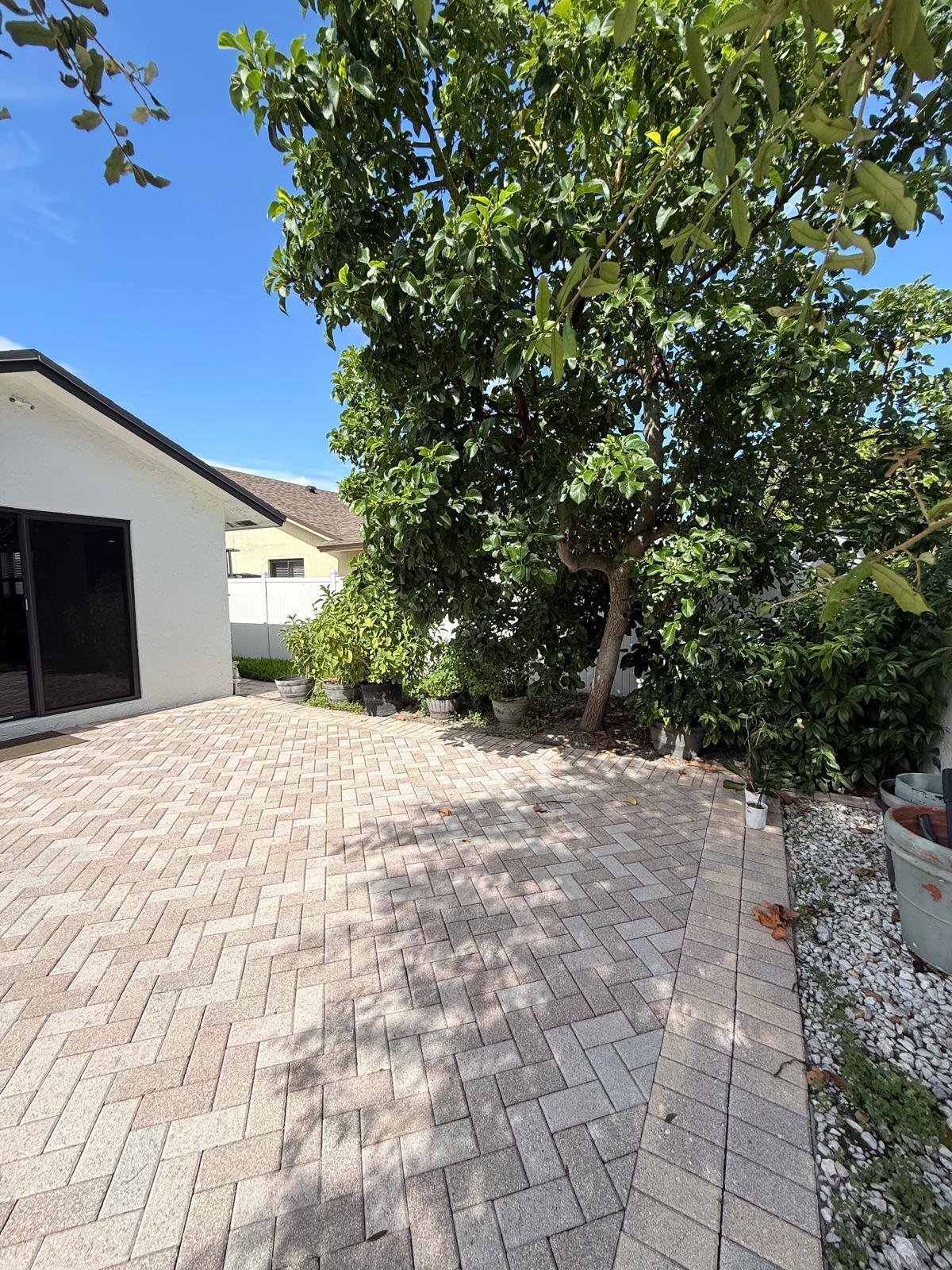 SANDALFOOT COVE SEC 9 - Residential