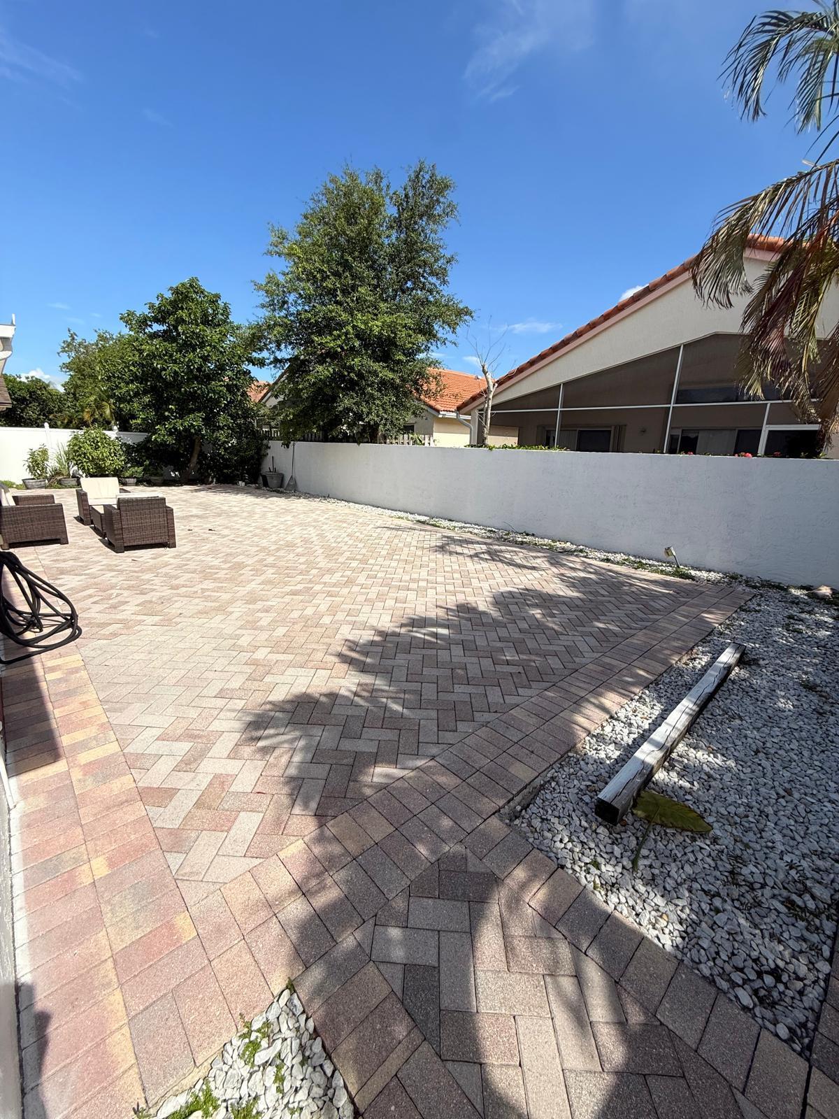 SANDALFOOT COVE SEC 9 - Residential