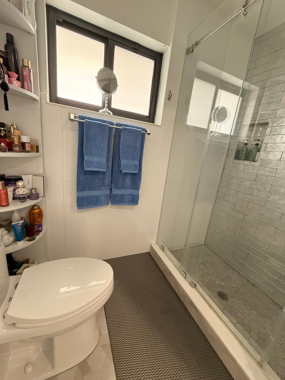 SANDALFOOT COVE SEC 9 - Residential